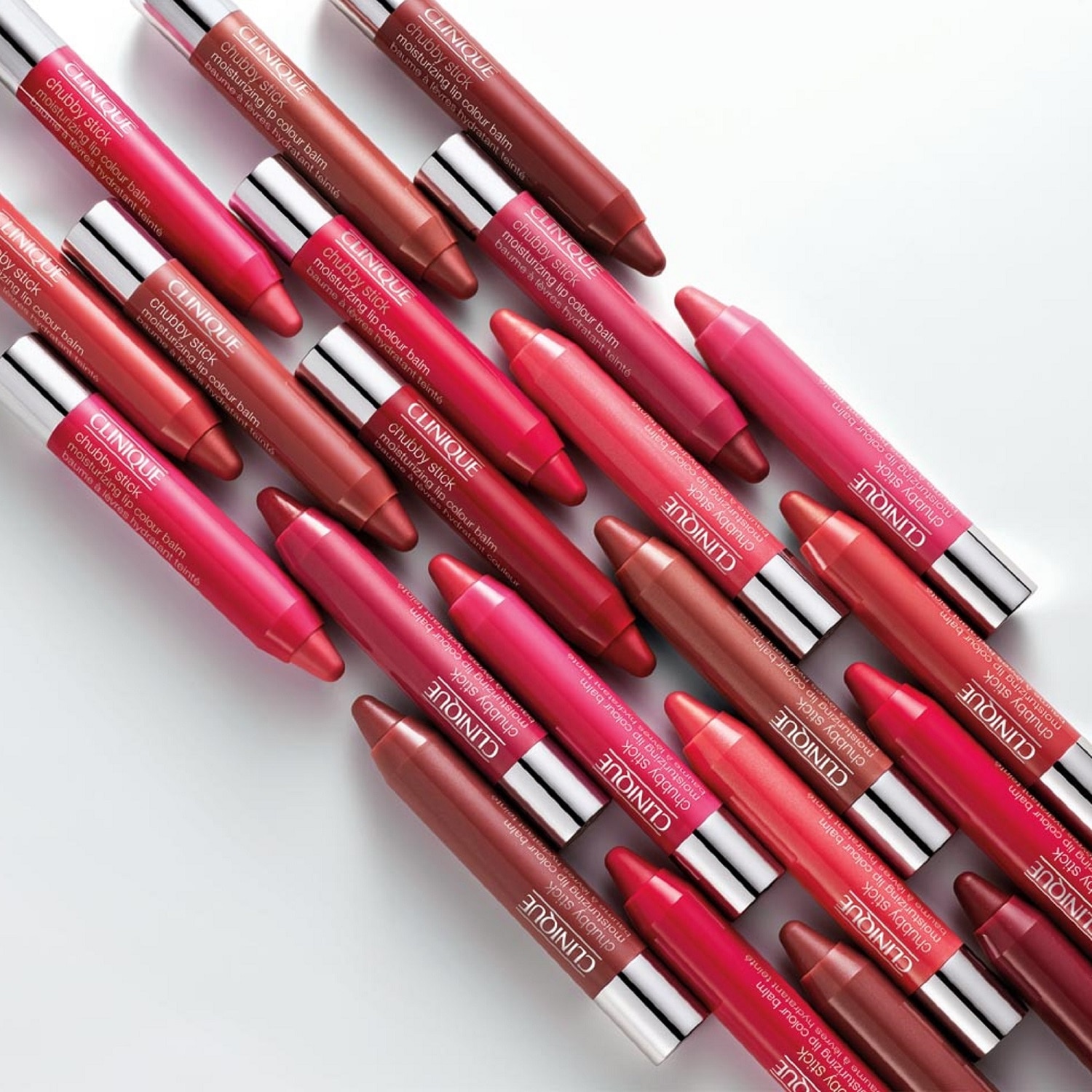 CHUBBY STICK™ MOISTURIZING LIP COLOUR BALM (BÁLSAMO CON COLOR)